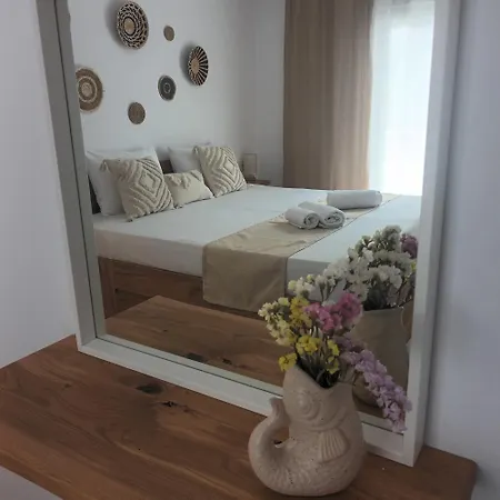 Pensión Maison Kalogiannis Patitiri